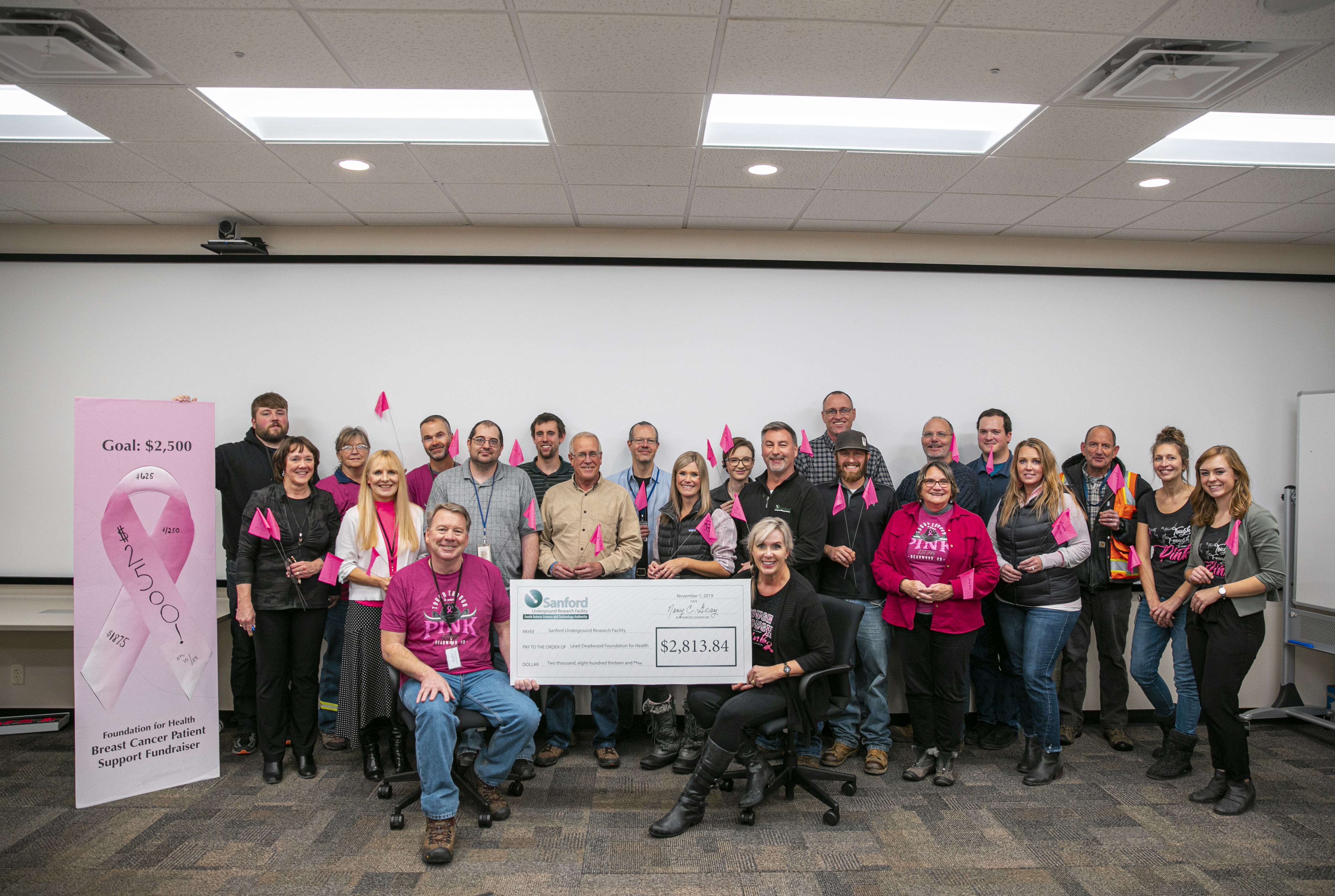 Sanford Lab community surpasses fundraising goal for Foundation for