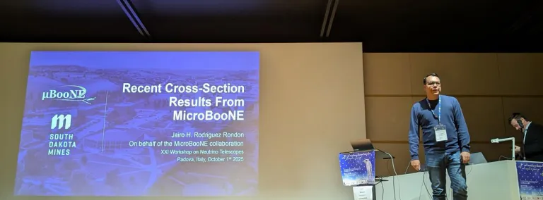 Jairo Rodriguez, Ph.D., Mines post-doc, presented the MicroBooNE research results during an international conference in Italy.