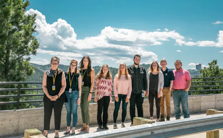 Image of 2019 Sanford Lab interns