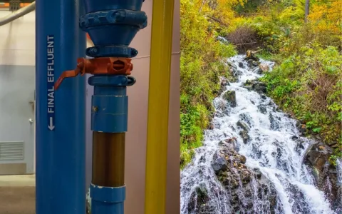 Beautiful waterfall for all to enjoy.
