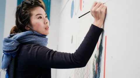 lady painting