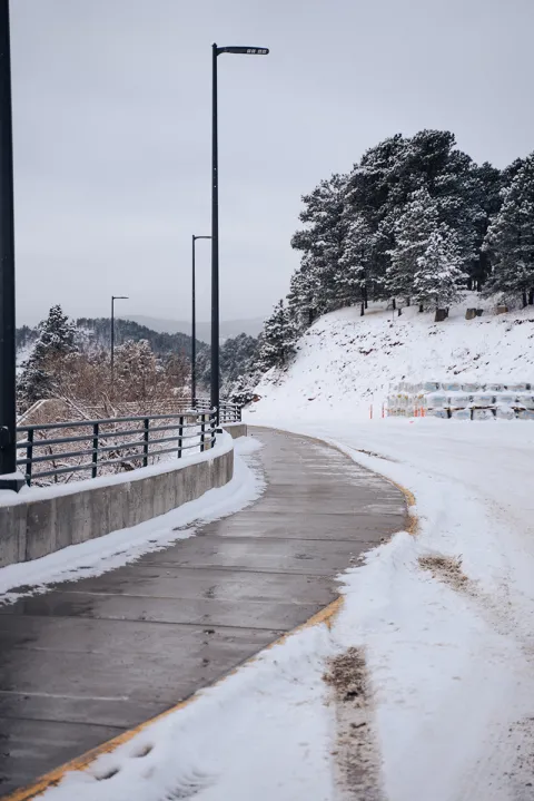 A small snowstorm last Tuesday dropped a few inches of snow over the town of Lead. Photo by Adam Gomez