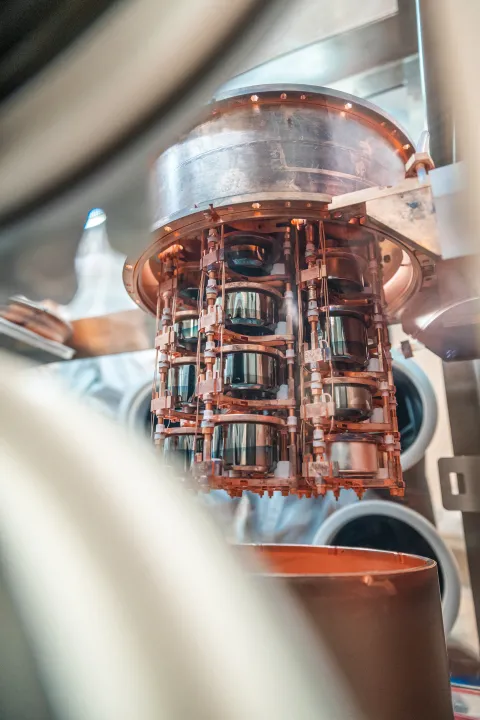 The Majorana Demonstrator’s germanium crystals are suspended in a glovebox in a cleanroom on SURF’s  4850 Level. Photo by Nick Hubbard