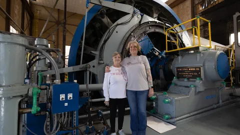 Laurie Adkins-Heydon poses with Wendy Straub at the Ross Hoist