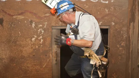 Tom Regan underground in PPE