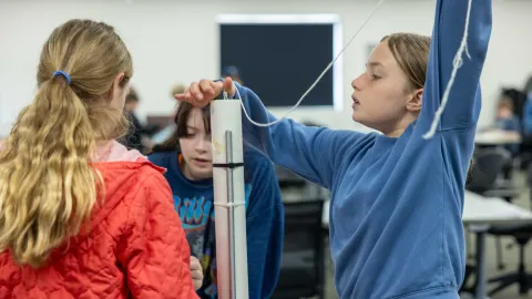Students engage in hands-on STEM Learning during a field trip day at SURF.