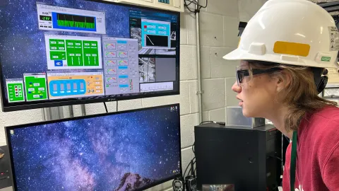 2026 REU working Students at SURF 